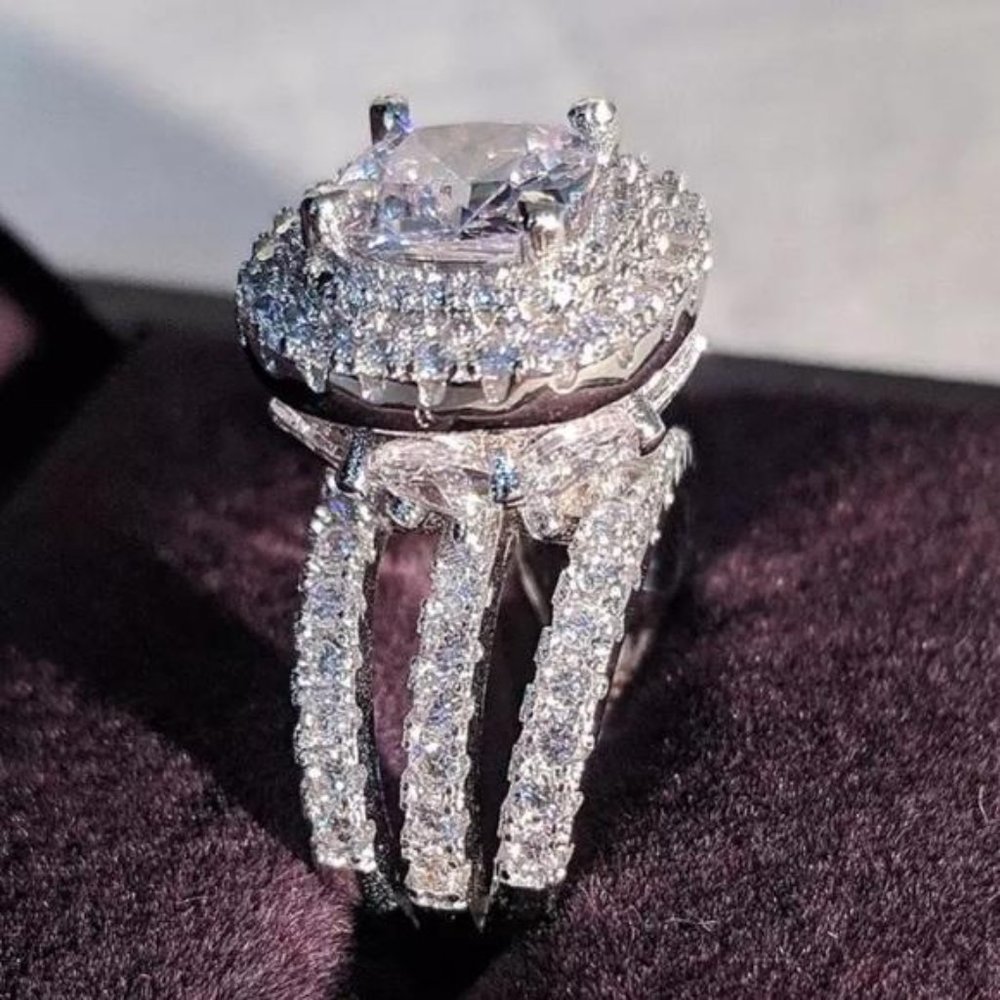 NEW 925 STERLING SILVER DIAMOND HALO RING, CUTE RING, SHINY RING. - Picture 6 of 6